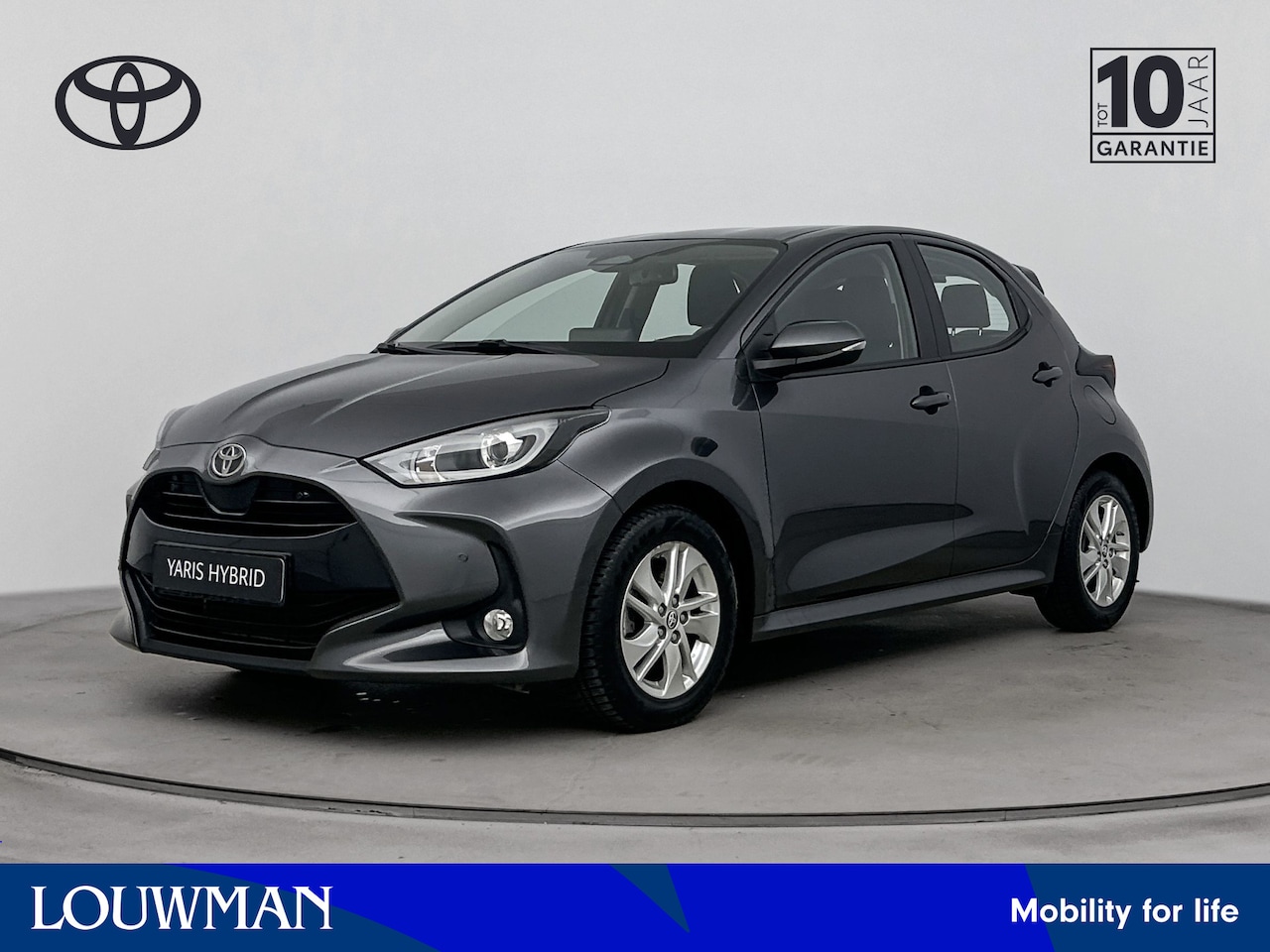 Toyota Yaris - 1.5 Hybrid 115 Active + | BTW Voertuig | Stoel+stuurverwarming | Parkeersensoren voor+acht - AutoWereld.nl