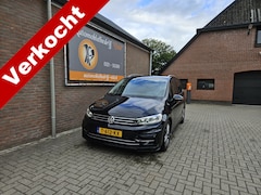 Volkswagen Touran - 1.4 TSI Highline R-line 7p