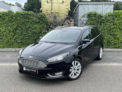 Ford Focus Wagon - 1.0 Titanium * Navi * Nieuwe Distr. * Garantie