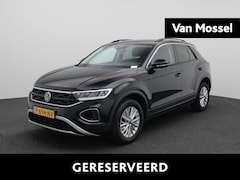 Volkswagen T-Roc - 1.0 TSI Life | Apple carplay | Parkeersensoren | Cruise control | 16 Inch Velgen | Airco |