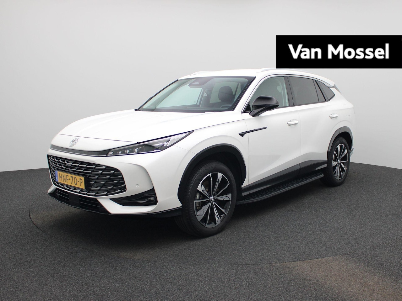 MG HS - 1.5 272pk Aut. Luxury | 1e-Eig. | 100km Electrisch | Navi | CarPlay | 360 Camera | Stoelve - AutoWereld.nl