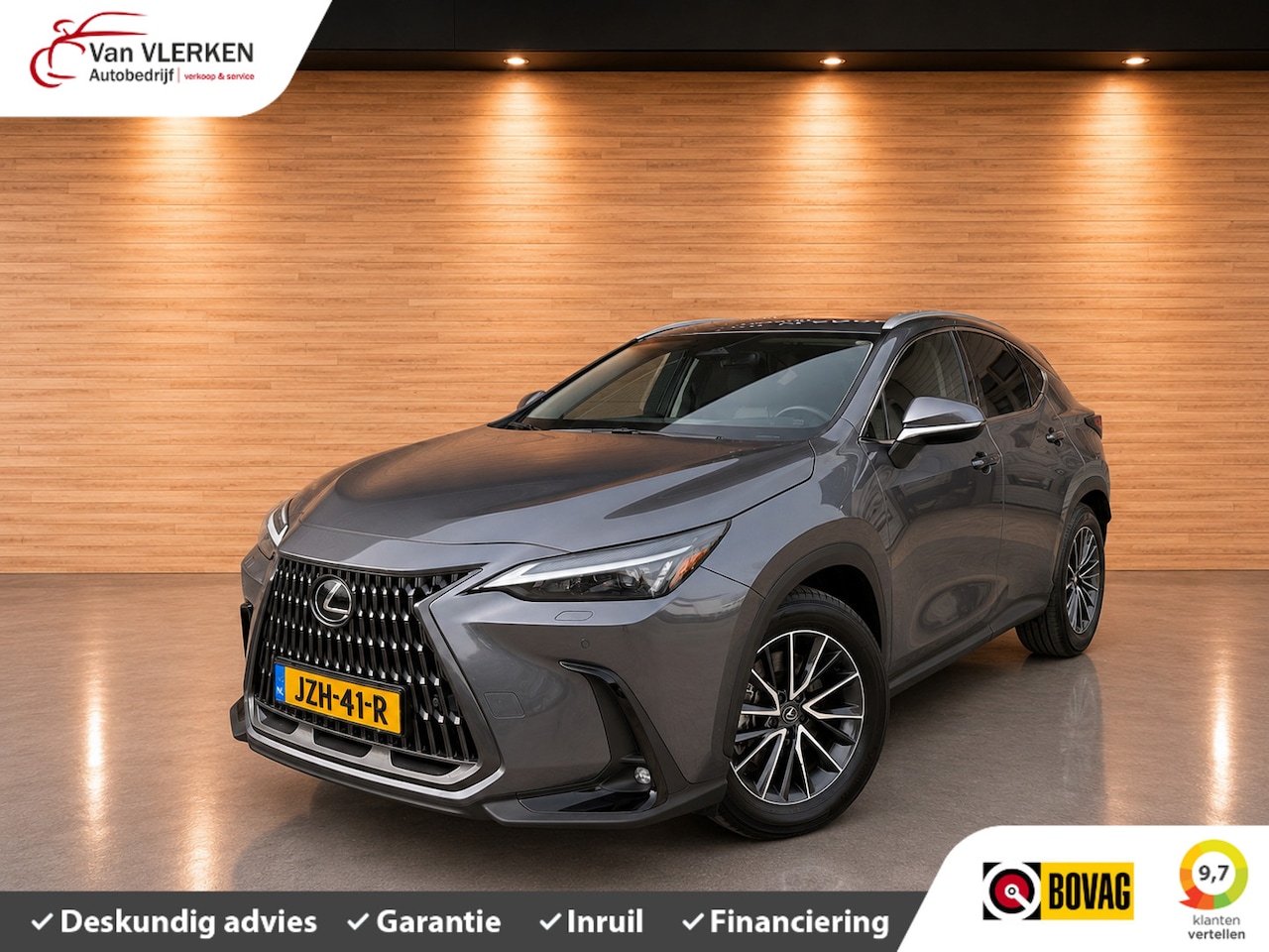 Lexus NX - 450h+ AWD Luxury Line TREKHAAK - AutoWereld.nl