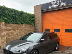 Ford Focus - 1.5 EcoBoost ST Line X Business