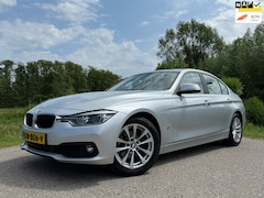 BMW 3-serie - 330e Centennial High Executive Automaat / 1e Eigenaar / Schuifdak / HUD / Sport-Leder / Ca