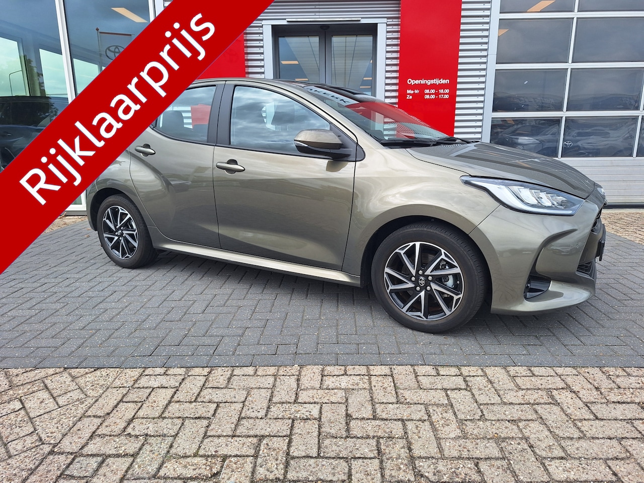 Toyota Yaris - 1.5 Hybrid Dynamic 1.5 Hybrid Dynamic - AutoWereld.nl