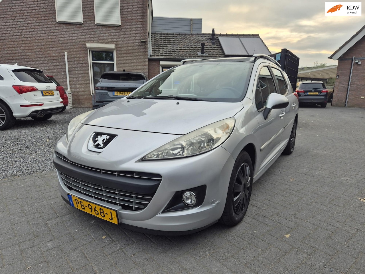 Peugeot 207 SW - 1.4 VTi Active Panoramadak Airco - AutoWereld.nl