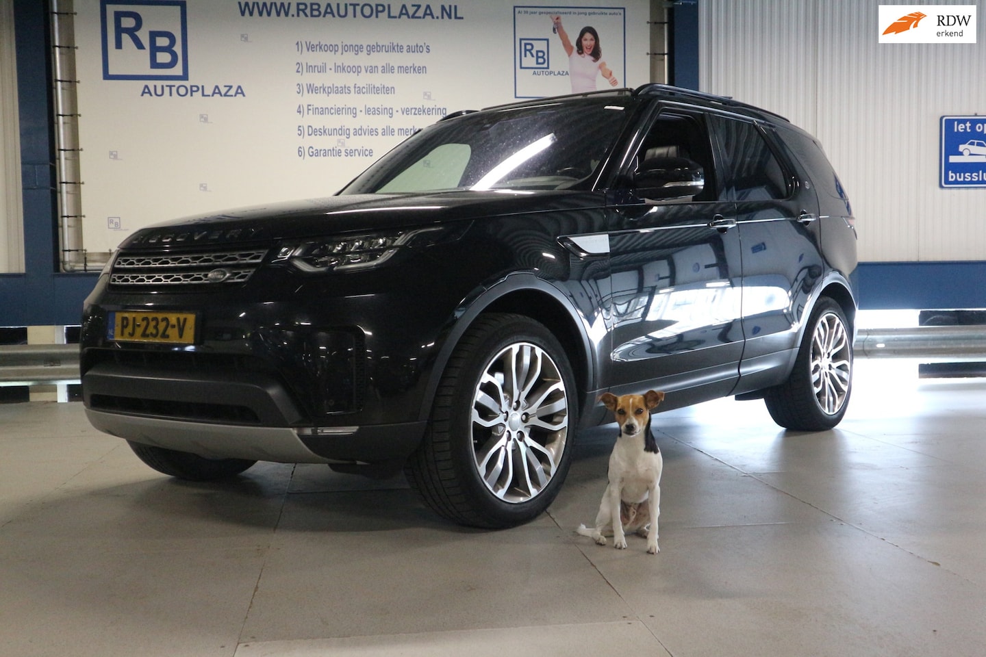 Land Rover Discovery - 3.0 Td6 7 PERSOONS / BTW / 125K NW PRIJS / NAP KM STAND ! - AutoWereld.nl