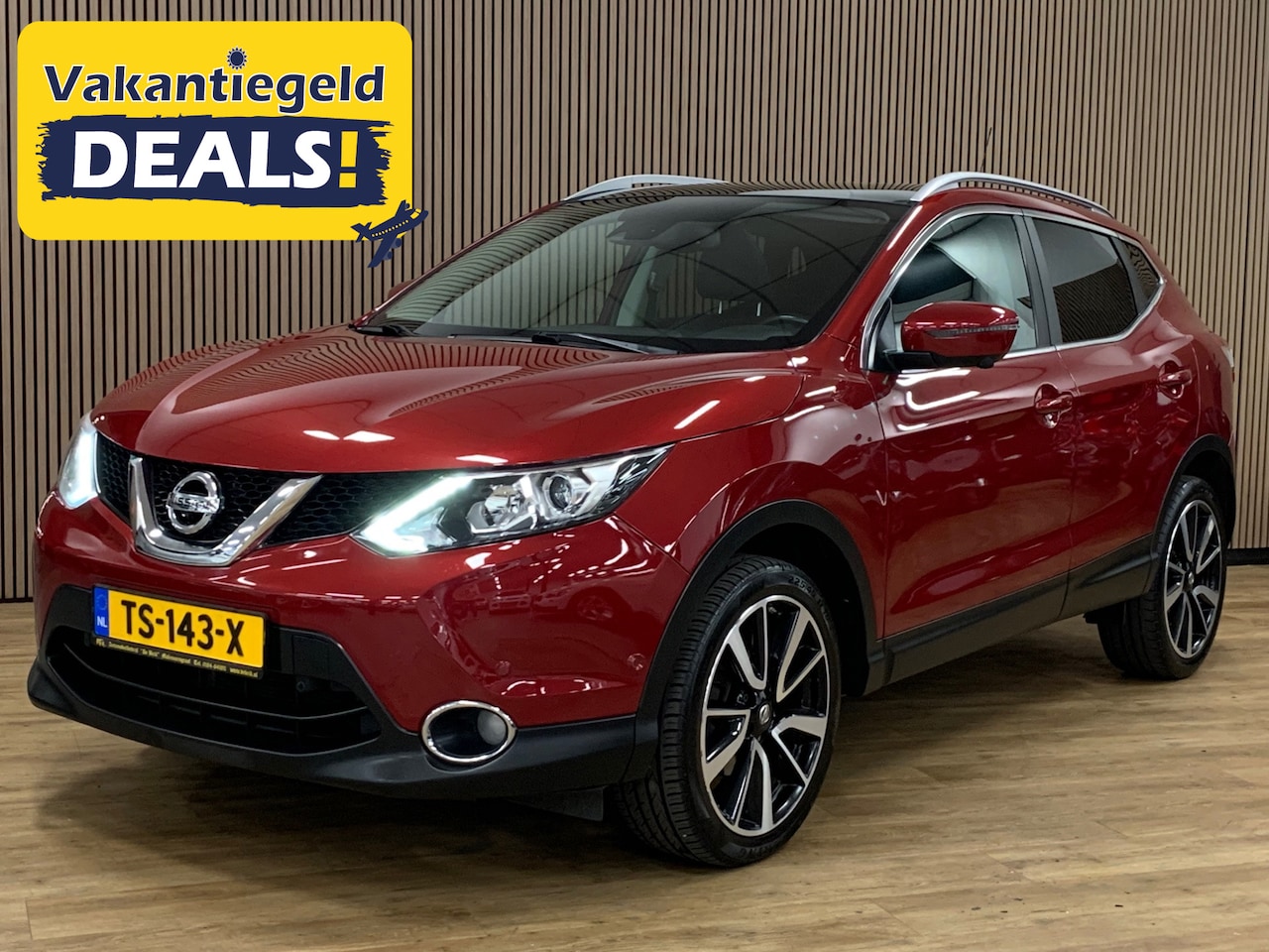 Nissan Qashqai - 1.2 Premier Edition|360 Camera|146000KM|Panoramadak| - AutoWereld.nl