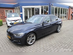 BMW 3-serie - 316i High Executive
