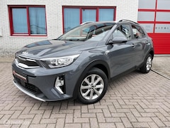 Kia Stonic - 1.0 T-GDi MHEV NAVI / CAMERA / CRUISE