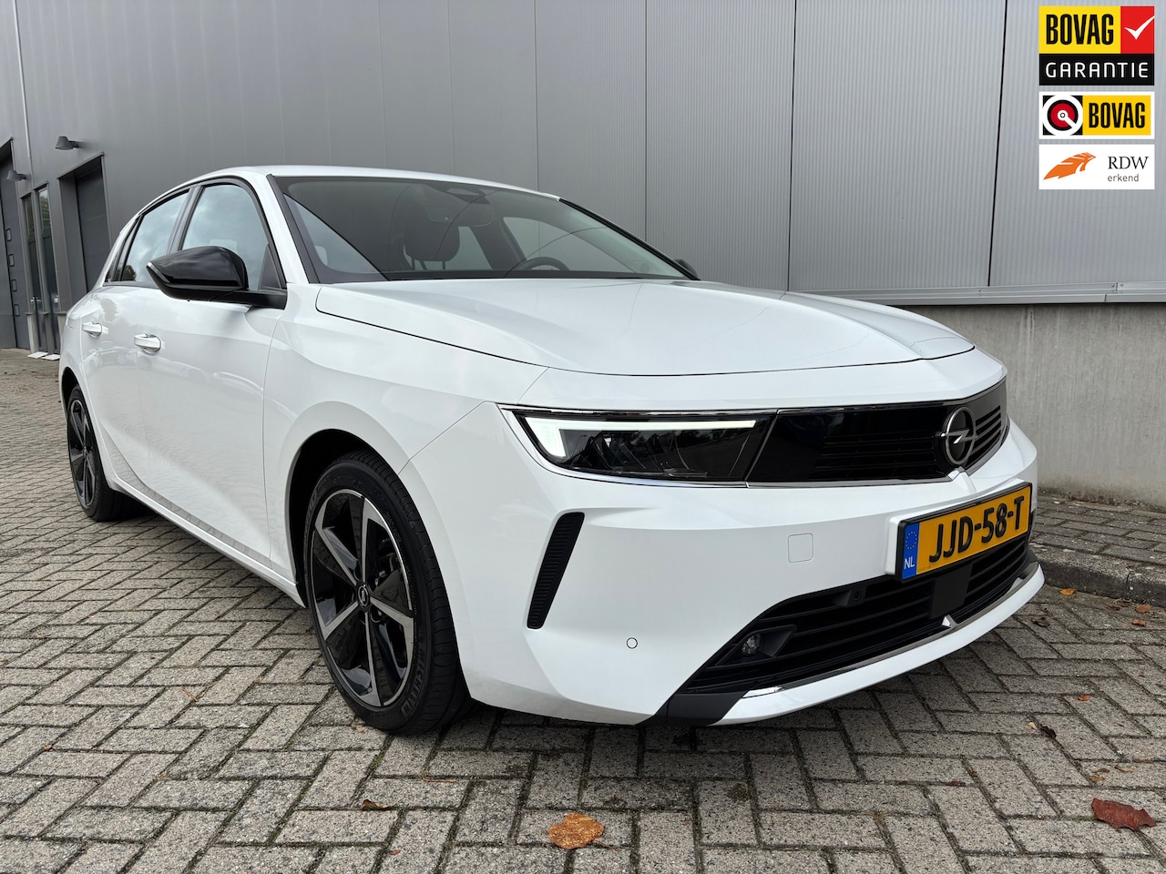 Opel Astra - 1.6 Hybrid Edition Carplay - AutoWereld.nl