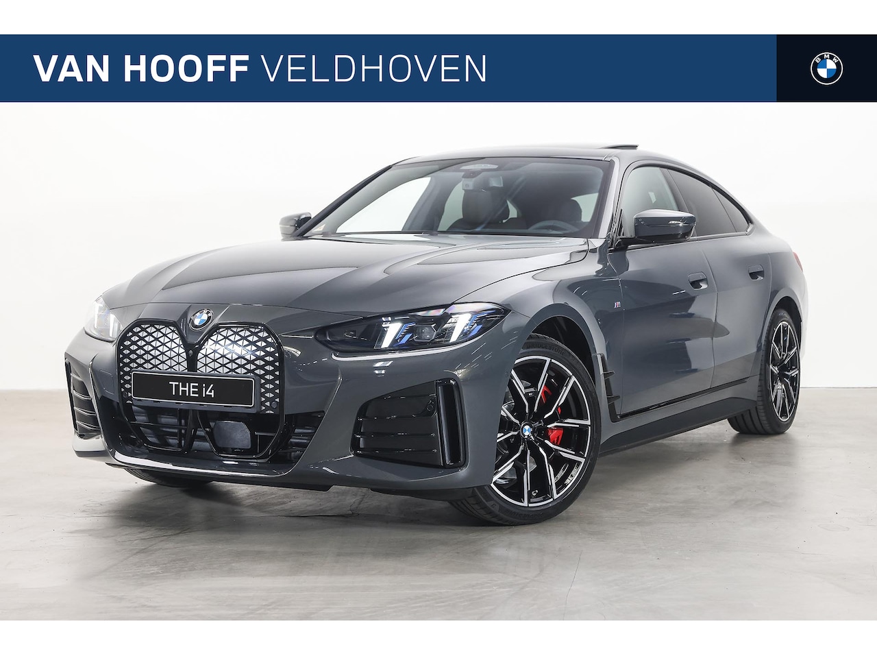 BMW i4 - eDrive40 M Sport / Schuif-kanteldak / Trekhaak / M Adaptief onderstel / Parking Assistant - AutoWereld.nl