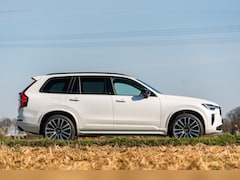 Volvo XC90 - T8 AWD Ultra Dark Unieke XC90 | 22'' | LageKM | NL-Auto | Direct Leverbaar