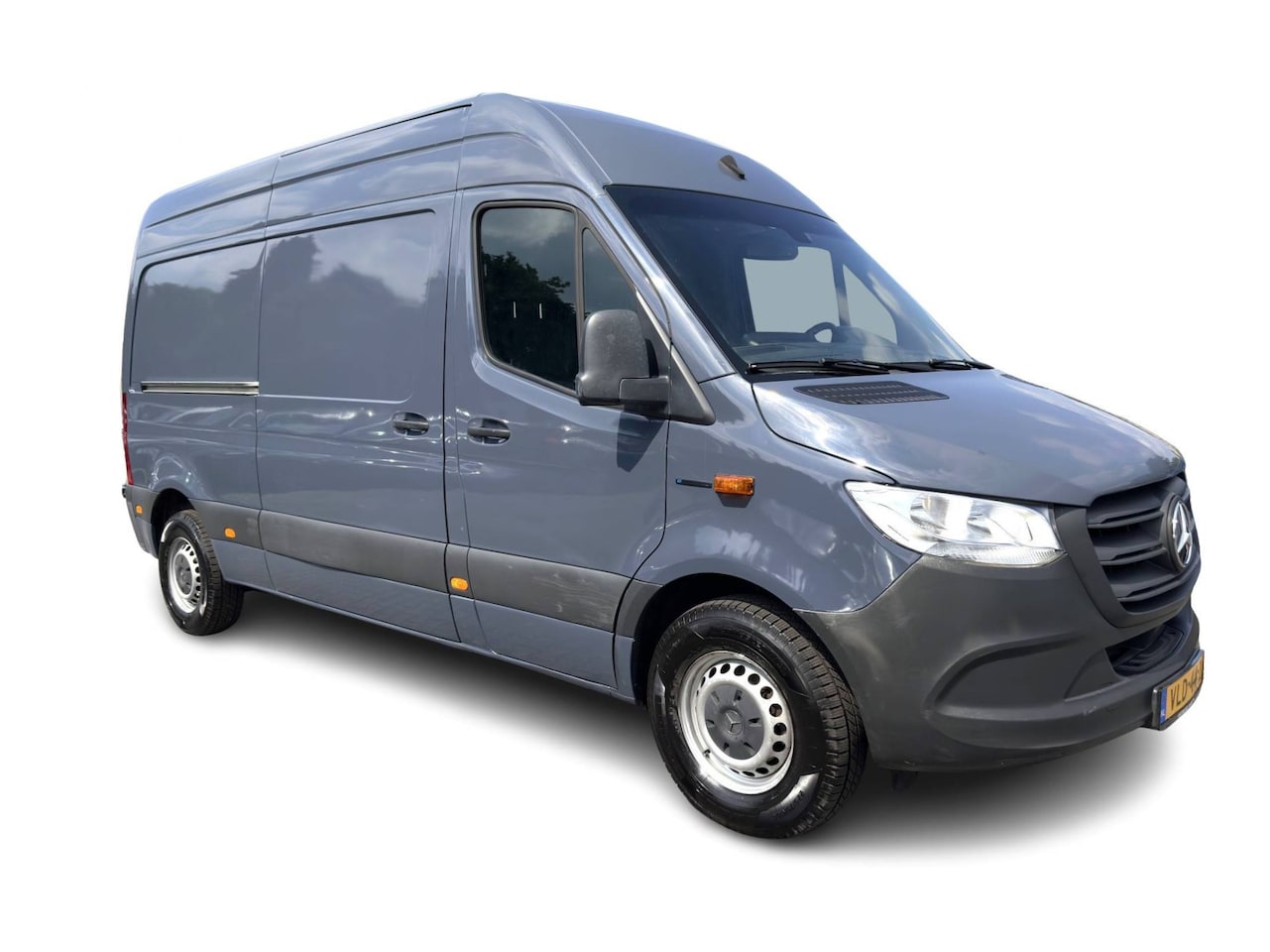 Mercedes-Benz eSprinter - (INCL. BTW) *AUT | CLIMATE CONTROL | ELECTRIC WINDOWS | CAMERA | 16 INCH* - AutoWereld.nl
