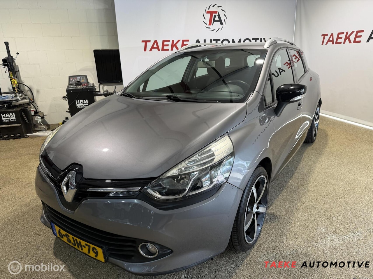 Renault Clio Estate - 0.9 TCe Expression AIRCO/CRUISE/NAVI/APK - AutoWereld.nl