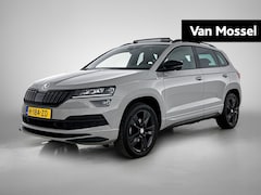 Skoda Karoq - 1.5 TSI ACT Sportline Business | ELEKTR. ACHTERKLEP | ACHTERUITRIJCAMERA | STOELVERWARMING