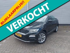 Volkswagen T-Roc Cabrio - 1.0 TSI Style Carplay/Audio/Navigatie, parkcontrol, adap.Cruise, windscherm, stoelverwarmi