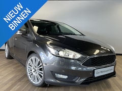 Ford Focus - 1.5 Titanium Edition AUTOMAAT/ PARKEERHULP/CRUISE CONTROL