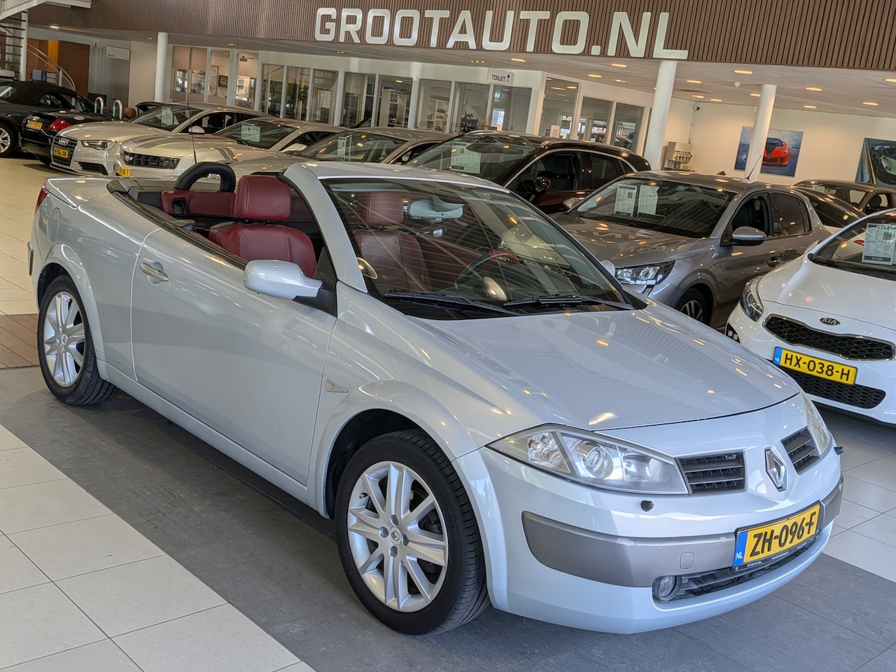 Renault Mégane coupé cabriolet - 2.0-16V Privilège Luxe Automaat Airco, Leder, Trekhaak, Stuurbekrachtiging - AutoWereld.nl