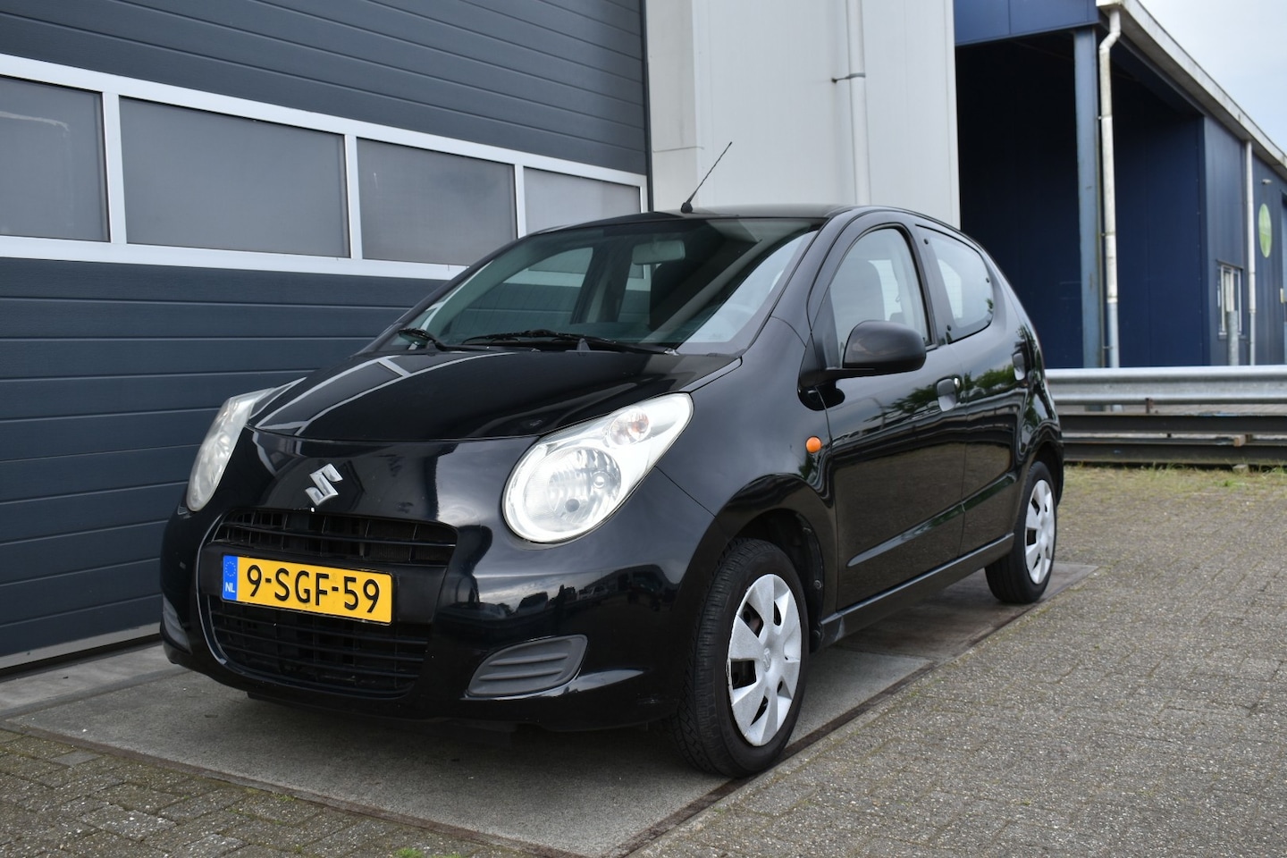 Suzuki Alto - 1.0 Comfort 1.0 Comfort - AutoWereld.nl