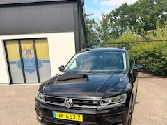 Volkswagen Tiguan - 1.4 TSI Connected Series