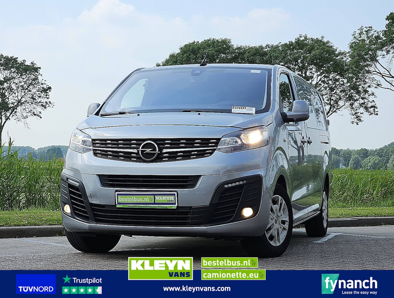 Opel Vivaro - 2.0 L3 XL 2xZijdeur Eur6 - AutoWereld.nl