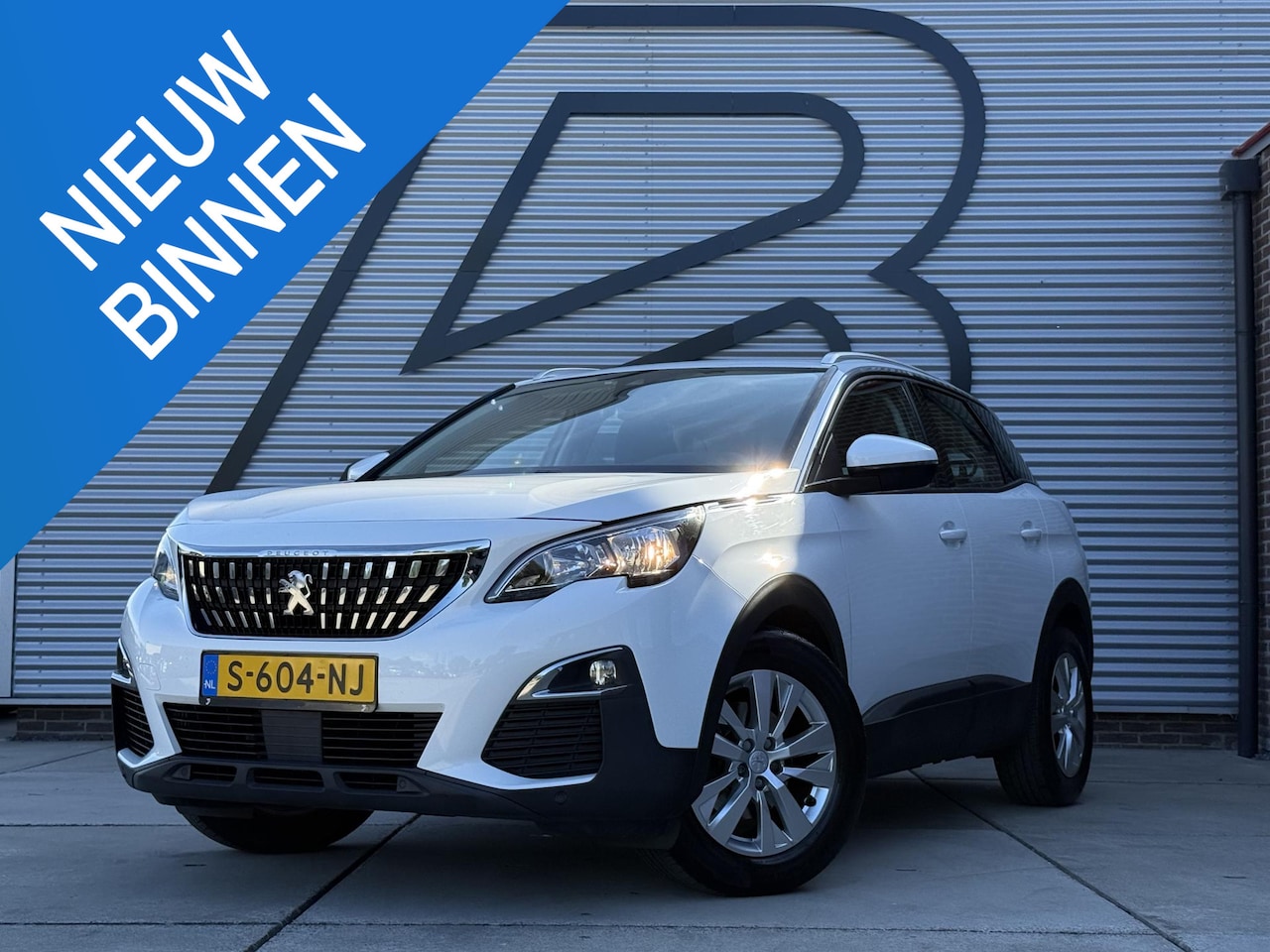 Peugeot 3008 - 1.2 PureTech Executive 1e Eigenaar|Navi|Camera|D-riem vv in 2025|Carplay|Clima|Cruise|Stoe - AutoWereld.nl