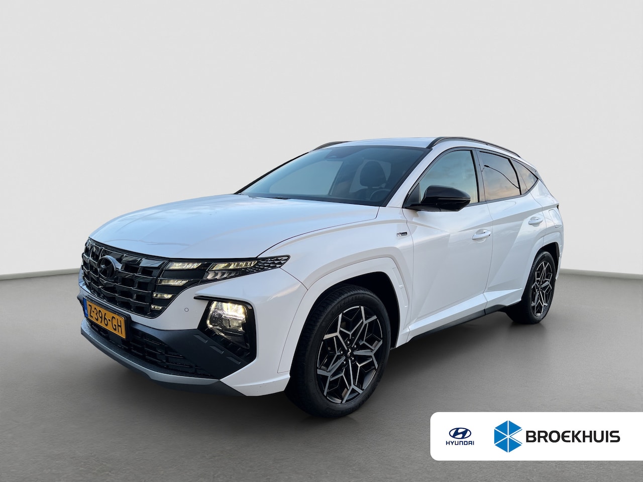 Hyundai Tucson - 1.6 T-GDI 265pk PHEV N-Line 4WD | Leder | Climate | Keyless | Navigatie | Elek. Klep | Ful - AutoWereld.nl