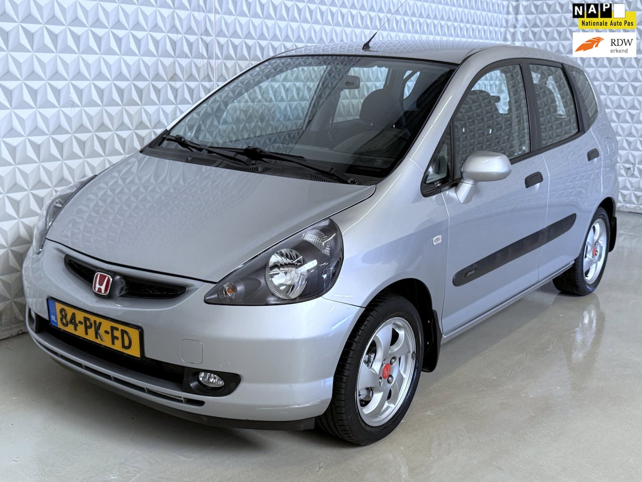 Honda Jazz - 1.4 LS Automaat Airco *UNIEK!* / 43.000km (2004) - AutoWereld.nl