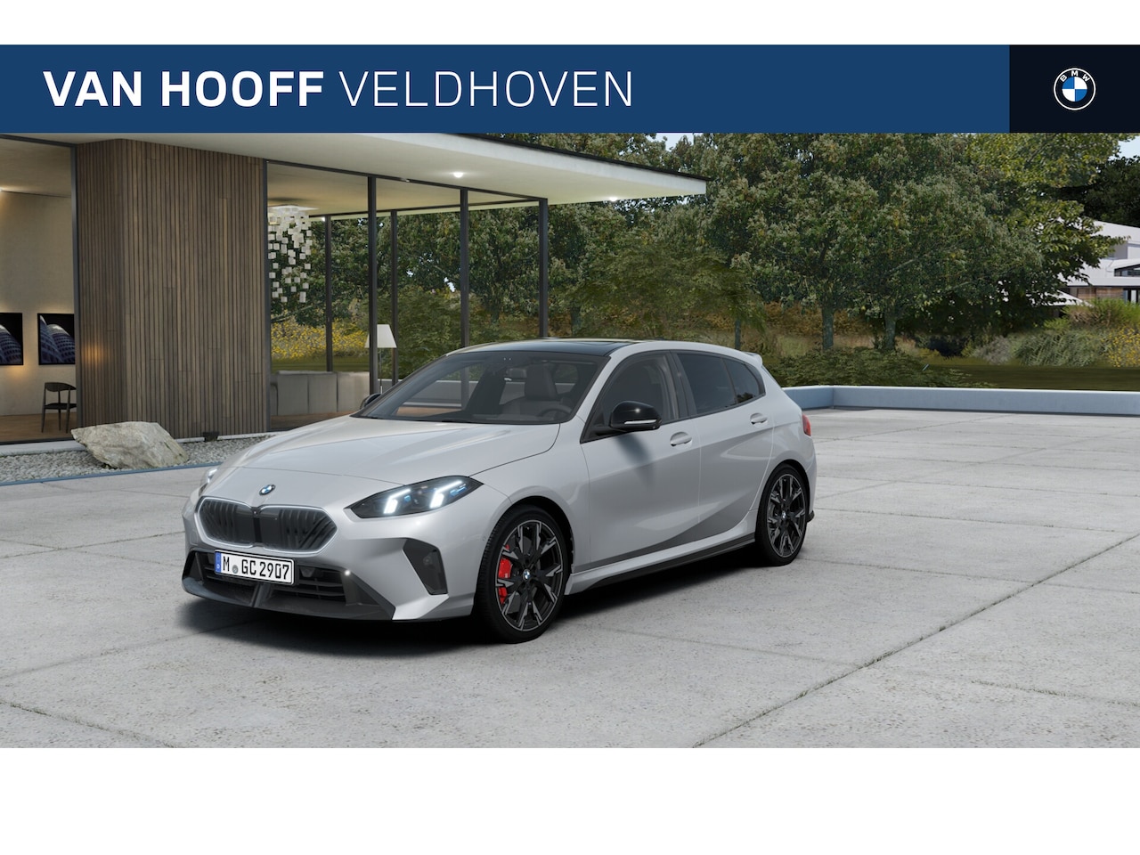 BMW 1-serie - 120 M Sport Automaat / Panoramadak / Sportstoelen / Head-Up / M Adaptief onderstel / Adapt - AutoWereld.nl