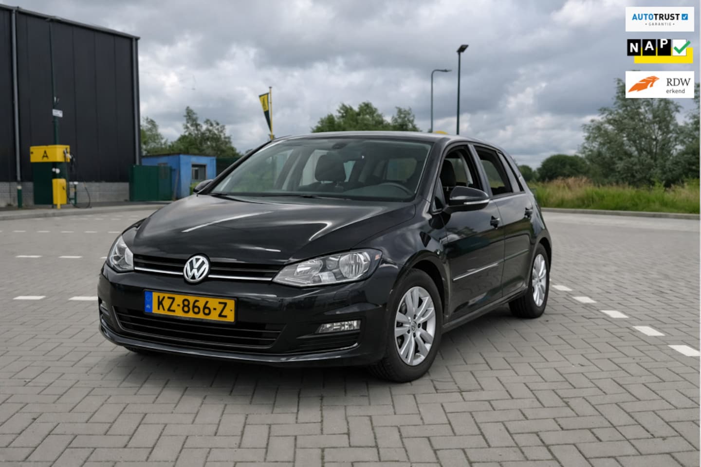 Volkswagen Golf - 1.0 TSI Edition 1.0 TSI Edition - AutoWereld.nl