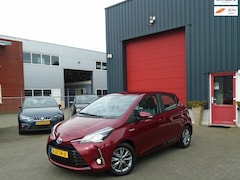 Toyota Yaris - 1.5 Hybrid Aspiration, Camera, Navi, Dashcam