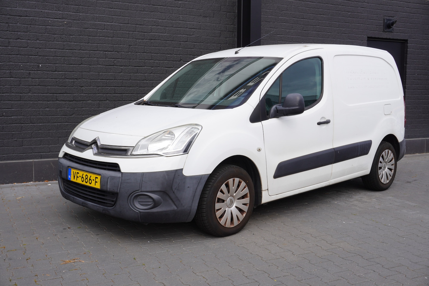 Citroën Berlingo - 1.6 HDI - Airco - Cruise - Trekhaak - €2.950,- Excl. - AutoWereld.nl