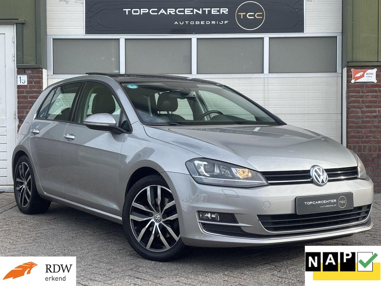 Volkswagen Golf - 1.4 TSI ACT Highline/AIRCO/PANO/LEER/APK/NAP - AutoWereld.nl