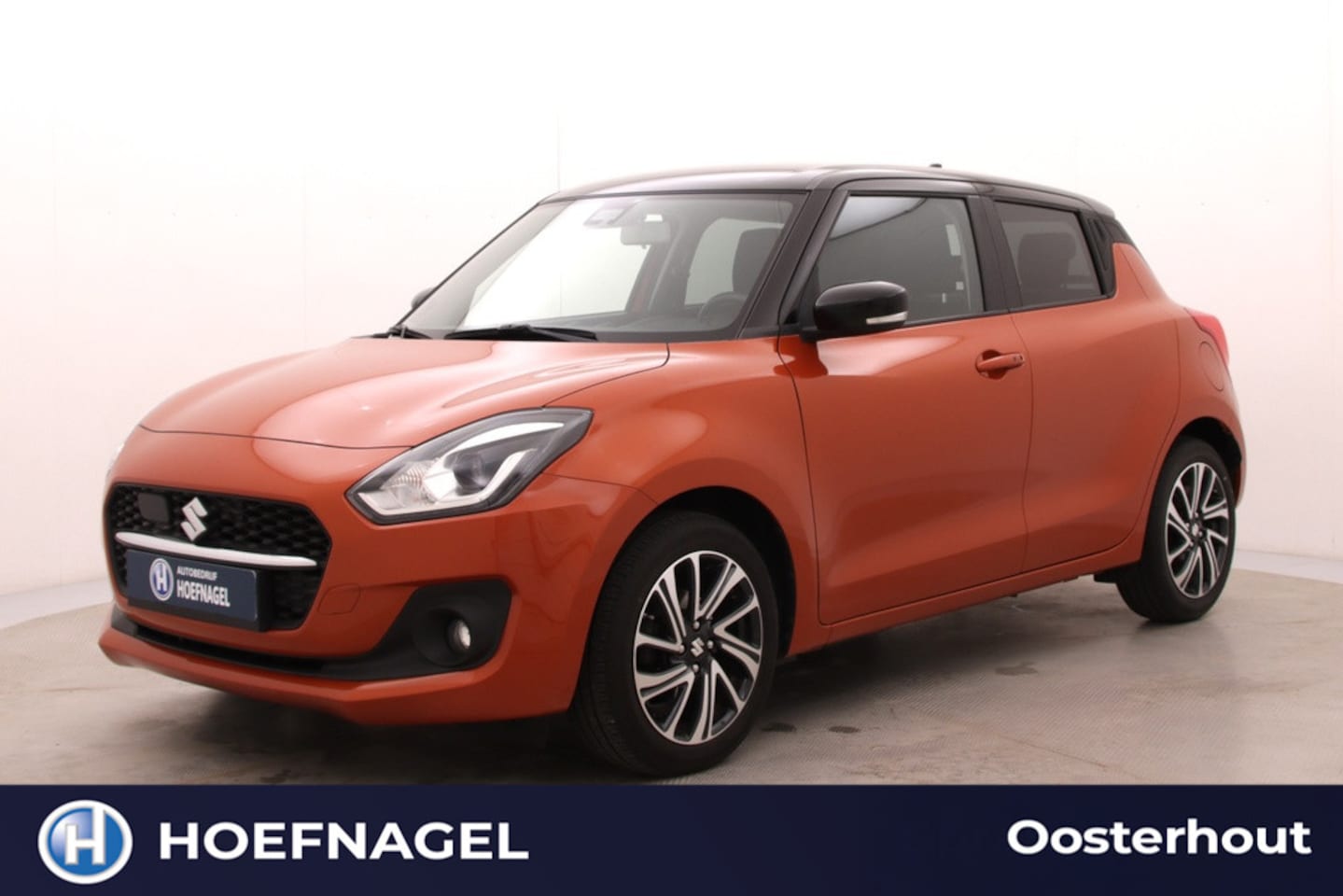 Suzuki Swift - 1.2 Style Smart Hybrid | Automaat | Adaptive Cruise | Stoelverwarming | CarPlay | Camera | - AutoWereld.nl