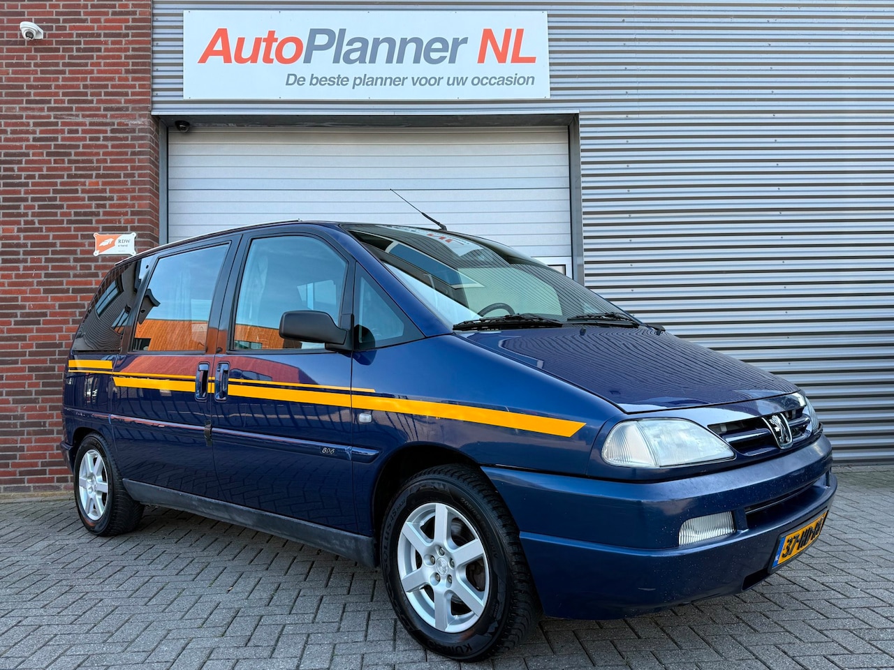 Peugeot 806 - 2.0-16V ST! Automaat! Clima! Mini-Camper! - AutoWereld.nl