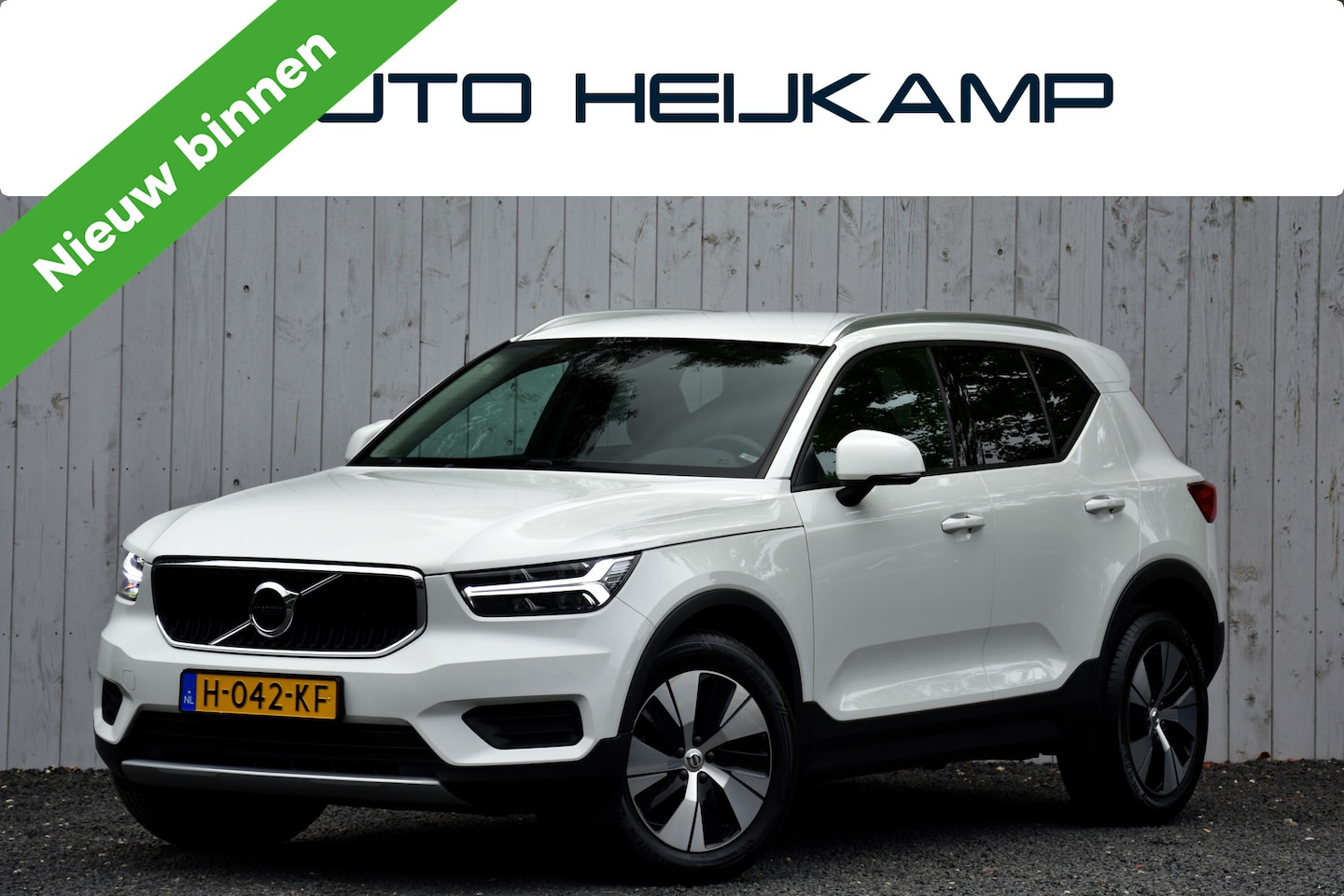 Volvo XC40 - 1.5 T3 Momentum Pro | Led | Cruise | NL-Auto | - AutoWereld.nl