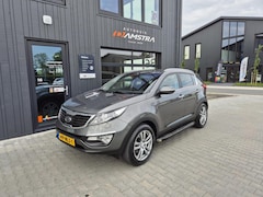 Kia Sportage - 2.0 X-clusive Automaat|Trekhaak|Stoelverwarming|Airco|Cruise|Camera|