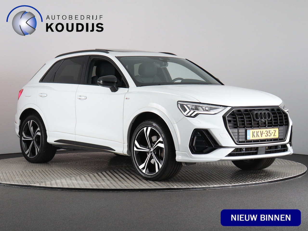 Audi Q3 - 45 TFSI e S edition Black optiek (Elek. trekhaak / Pano / 360 cam / ACC / Volleder / 20'') - AutoWereld.nl