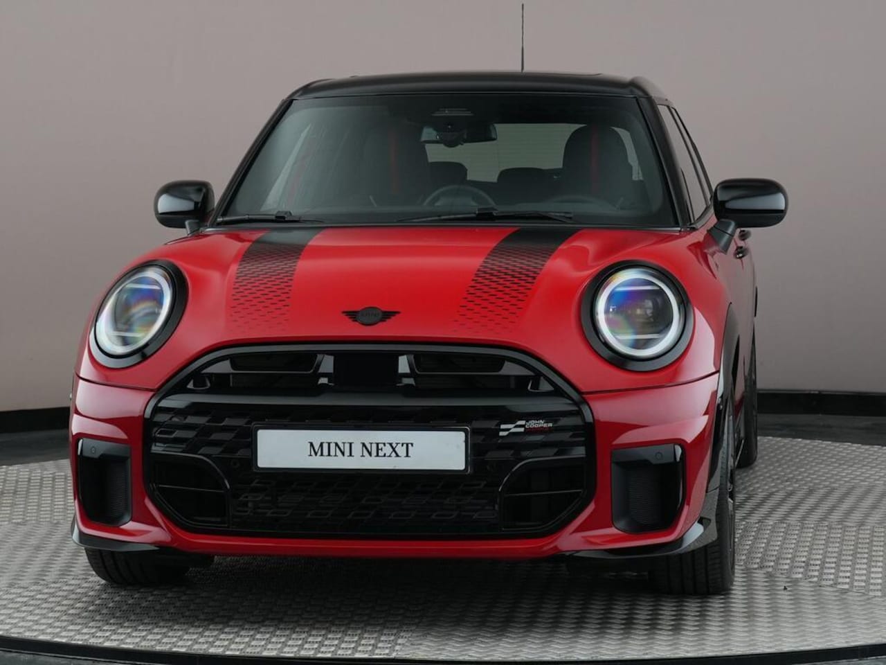 MINI 5-Deurs - 1.5 Cooper C John Cooper Works M - AutoWereld.nl