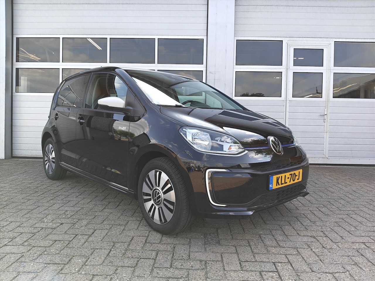 Volkswagen e-Up! - Elektromotor 82pk 5D - AutoWereld.nl