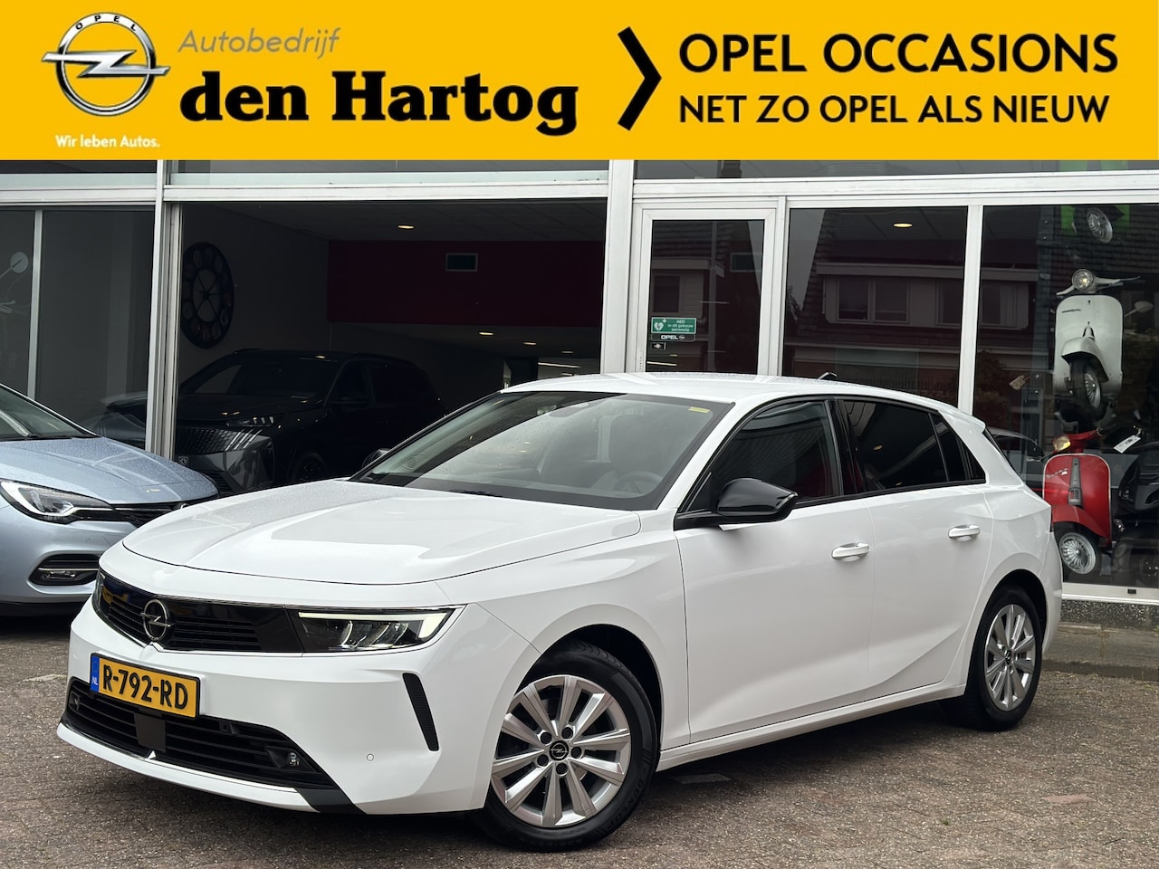 Opel Astra - 1.2 Business Edition 110PK AGR Stoel/Winterpakket/Apple Carplay/Android Auto - AutoWereld.nl