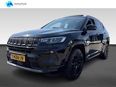 Jeep Compass - 4XE PHEV 240PK S PANO NAVI LEDER TREKHAAK WINTERPACK | Achterruitverwarming | Achteruitrij