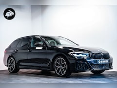 BMW 5-serie Touring - 530e xDrive High Executive M Sport|Pano|Leder|Camera|Carplay