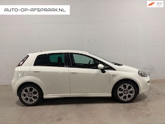 Fiat Punto Evo - 1.3 M-Jet Lounge 5drs. Navi Clima Cruise PDC Trekhaak