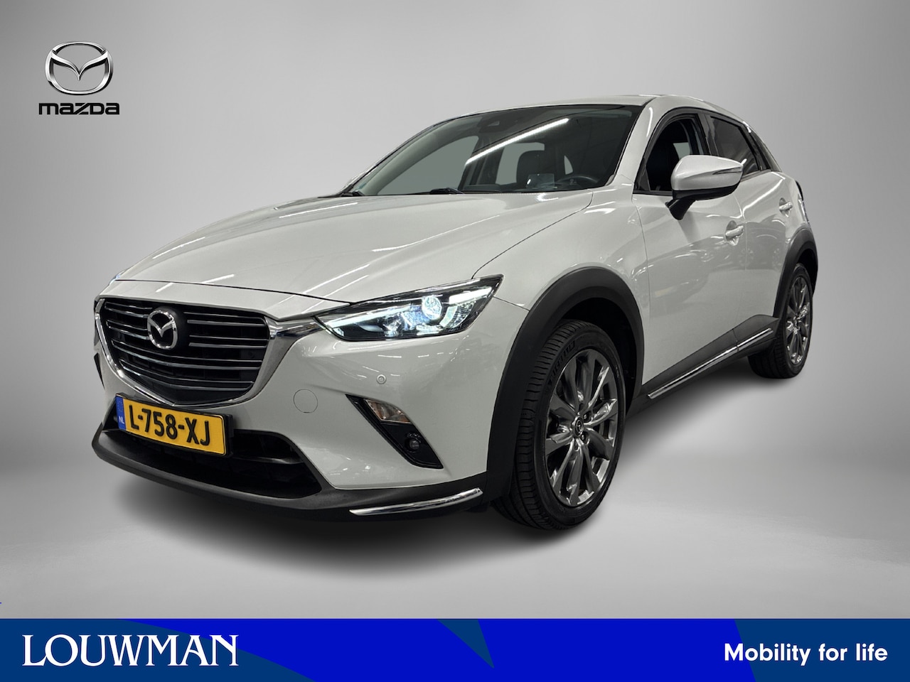 Mazda CX-3 - 2.0 SkyActiv-G 120 SkyLease GT graag poetsen en foto - AutoWereld.nl