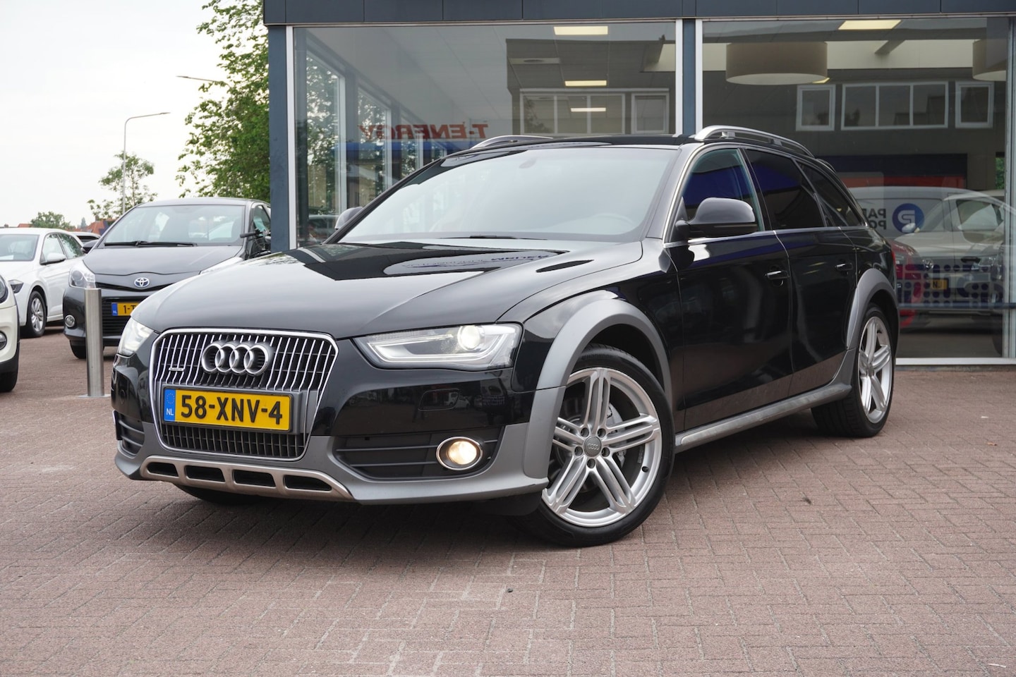 Audi A4 allroad quattro - 2.0 TFSI Pro Line Handgeschakeld | Navigatie | Airco | Elek. Pakket | Vol opties | Inruil - AutoWereld.nl