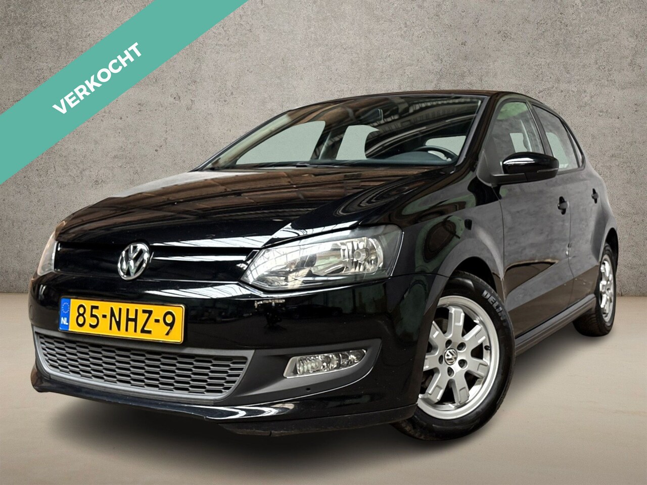 Volkswagen Polo - 1.2 TDI Sport (NAVIGATIE, 5 DEURS, AIRCO, BLUETOOTH, SPORTSTOELEN, CRUISE, ELEK RAMEN, NIE - AutoWereld.nl
