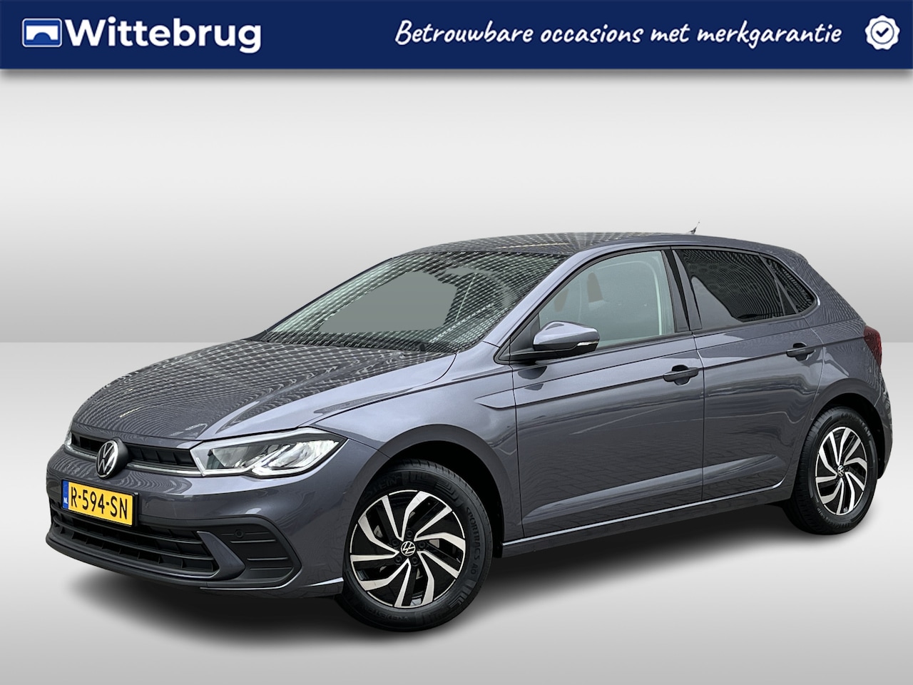 Volkswagen Polo - 1.0 TSI Life / Navigatie / App connect / Parkeersensoren V+A / Climate controle / Lichtmet - AutoWereld.nl