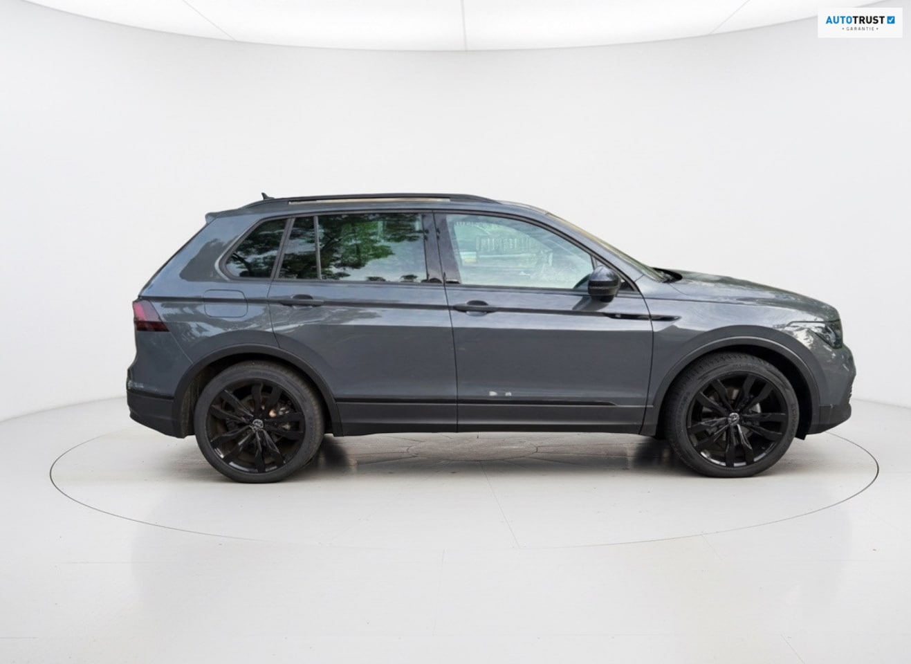 Volkswagen Tiguan - 1.5 TSI 150PK | DSG | Leer | Carplay |20 Inc - AutoWereld.nl